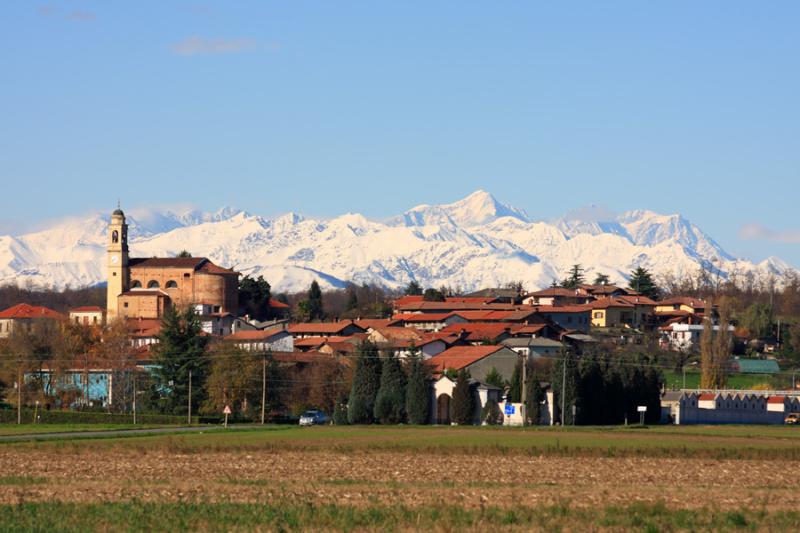 Vista di Mezzomerico, Novara (28040)