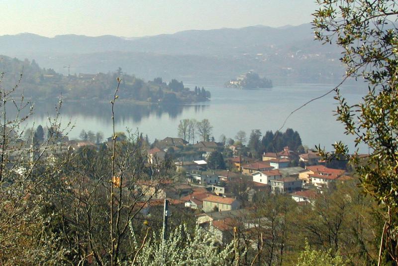 Vista di Pettenasco, Novara (28028)