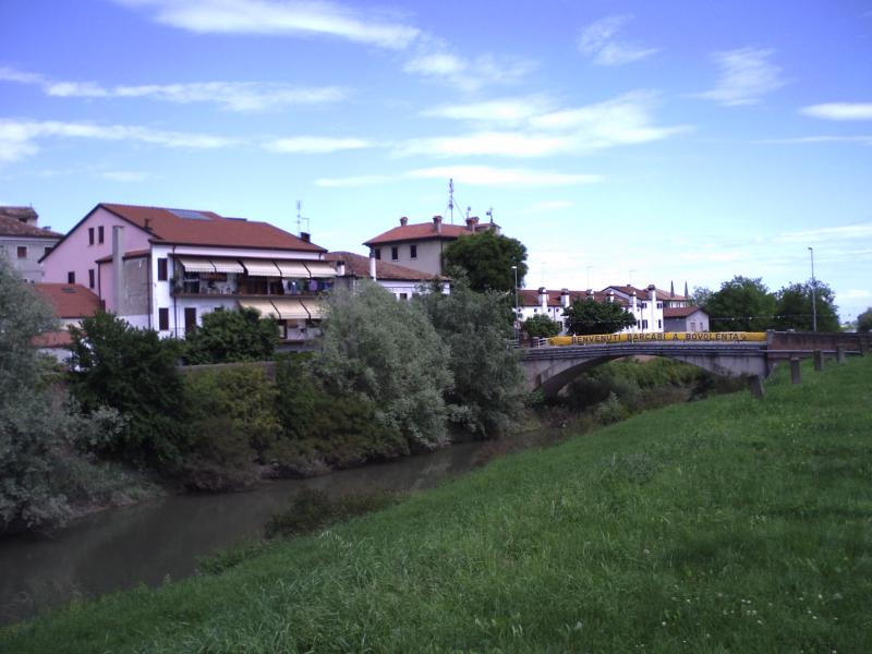 Vista di Bovolenta, Padova (35024)