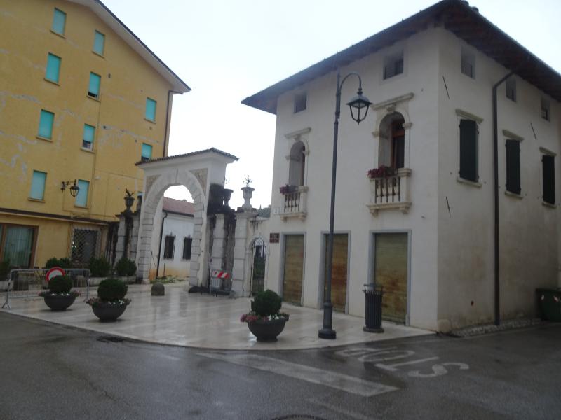 Vista di Montereale Valcellina, Pordenone (33086)