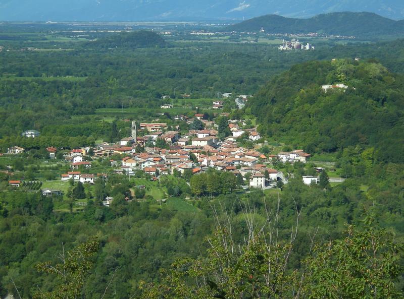 Vista di Pinzano al Tagliamento, Pordenone (33094)