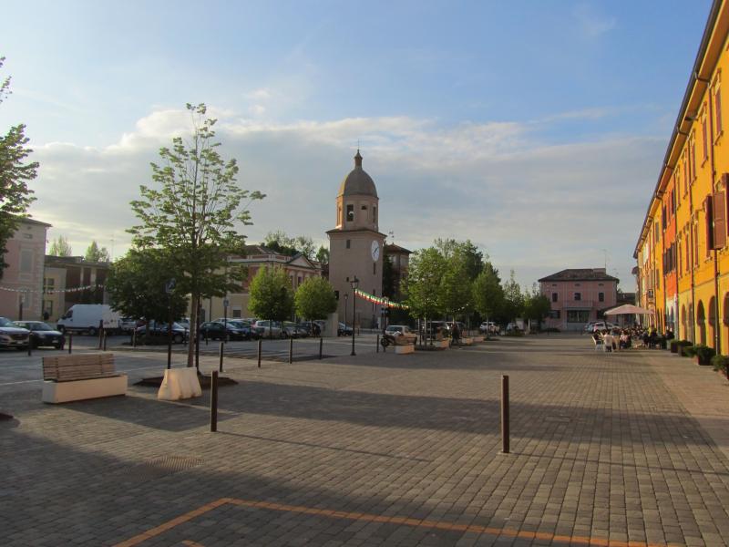Vista di Bagnolo in Piano, Reggio Emilia (42011)