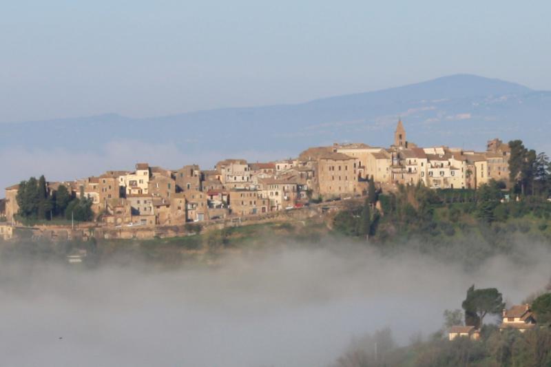 Vista di Collevecchio, Rieti (02042)