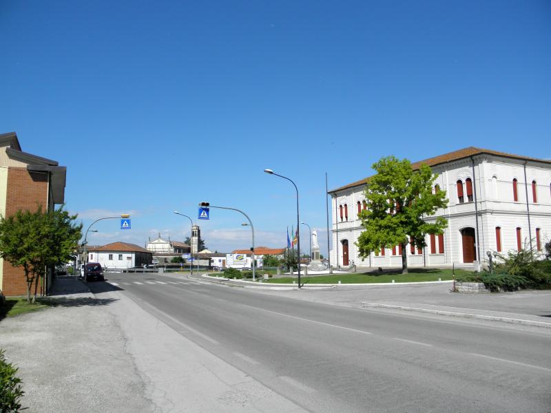 Vista di Giacciano con Baruchella, Rovigo (45020)
