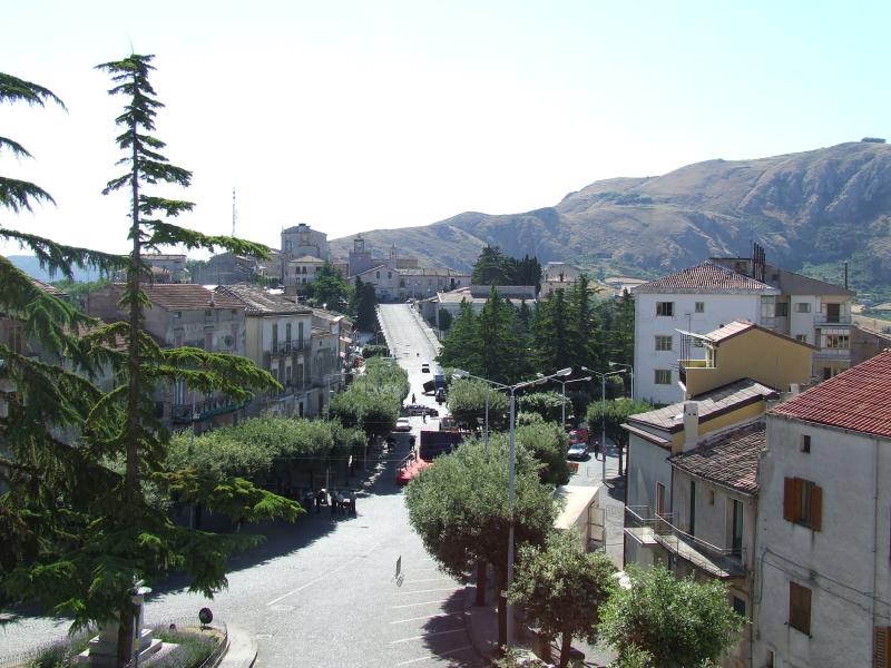 Vista di Caggiano, Salerno (84030)