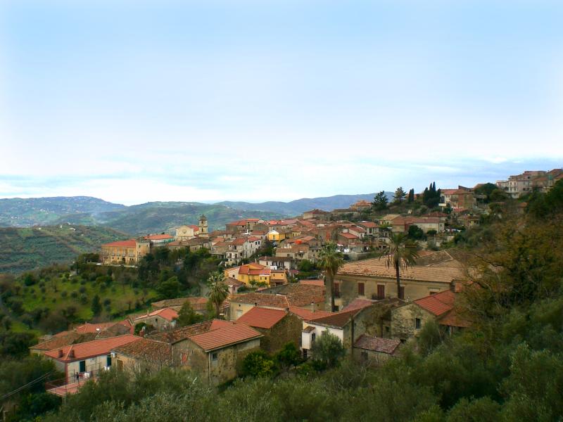 Vista di Ogliastro Cilento, Salerno (84061)