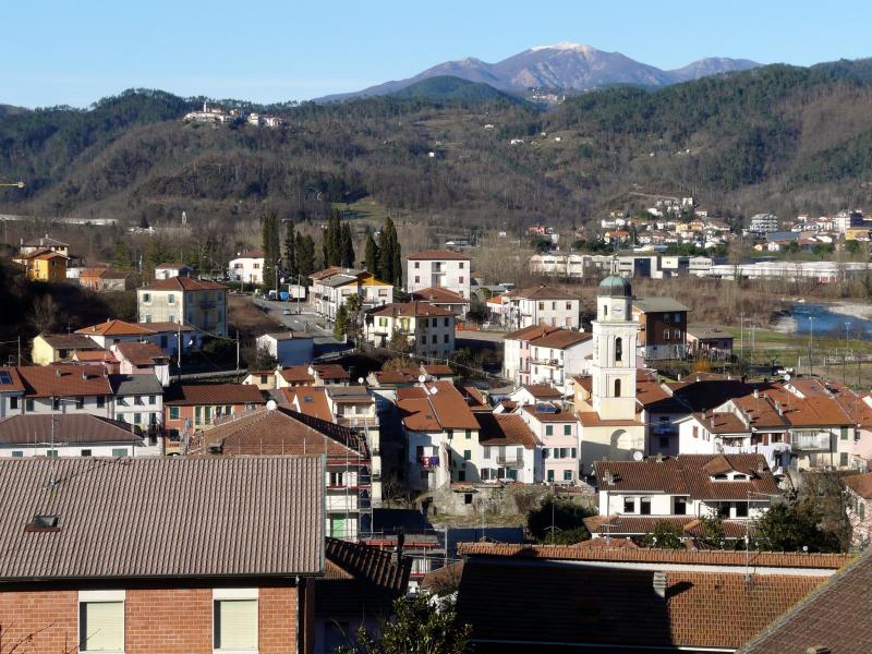 Vista di Borghetto di Vara, La Spezia (19020)