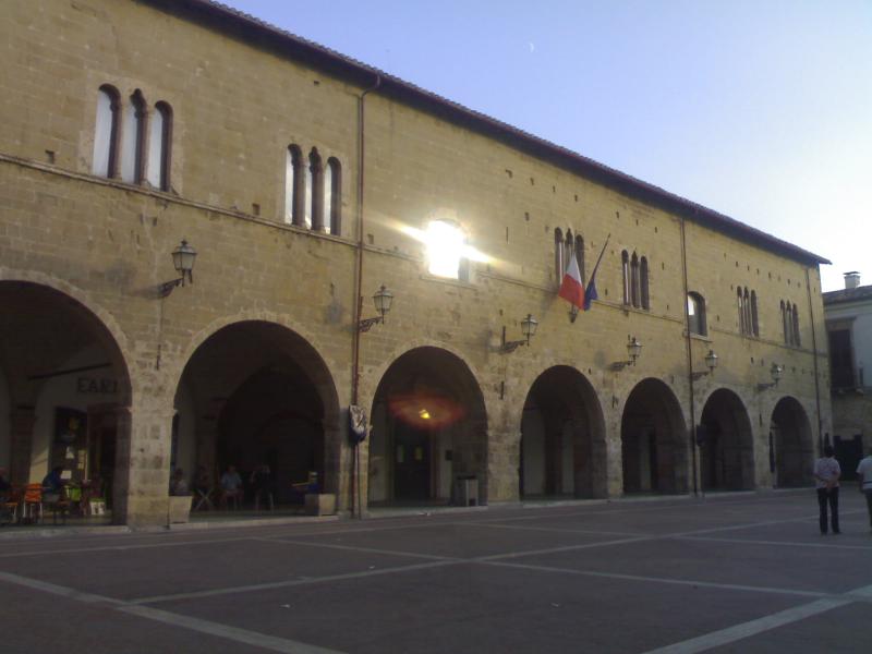 Vista di Campli, Teramo (64012)