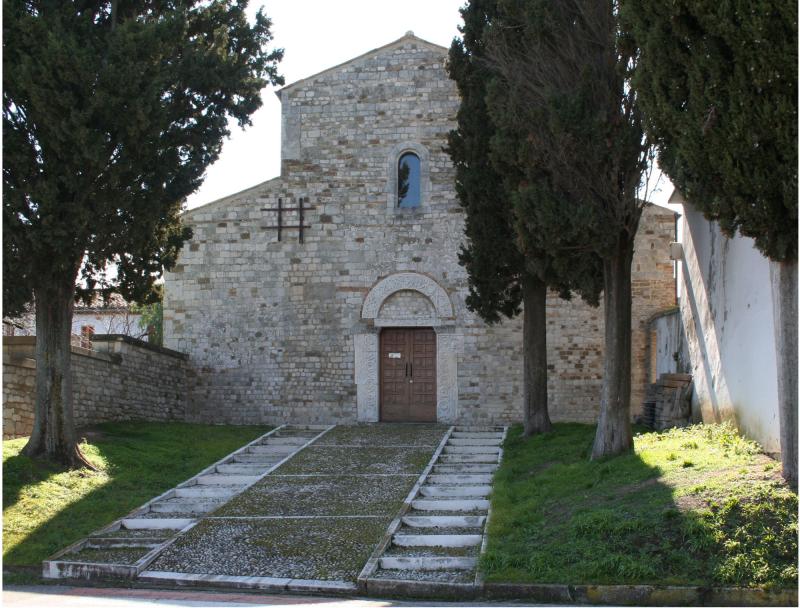 Vista di Notaresco, Teramo (64024)