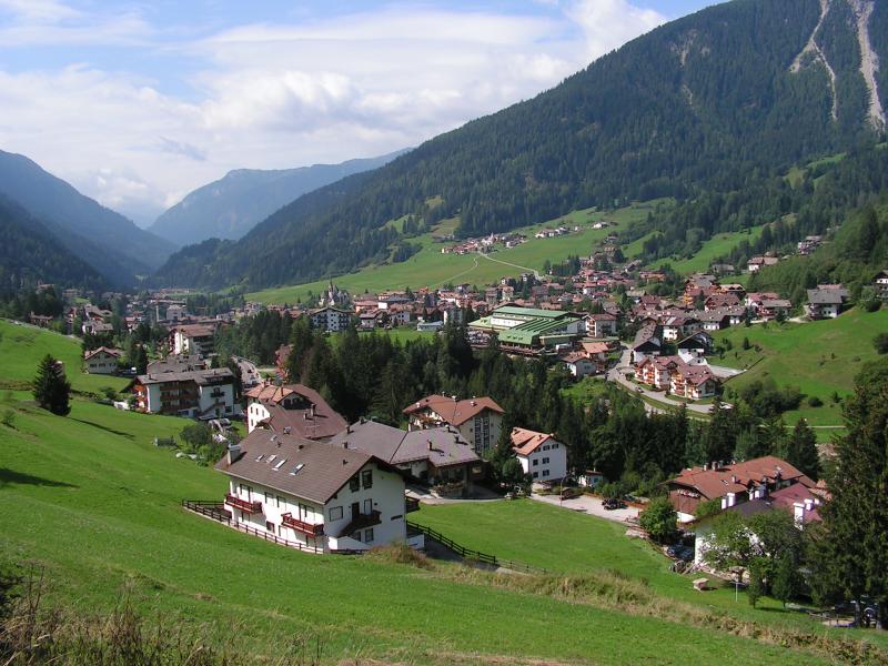 Vista di Moena, Trento (38035)