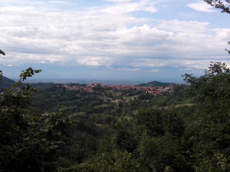Vista di Lauriano, Torino (10020)