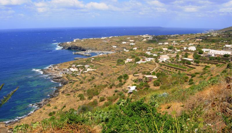 Vista di Pantelleria, Trapani (91017)