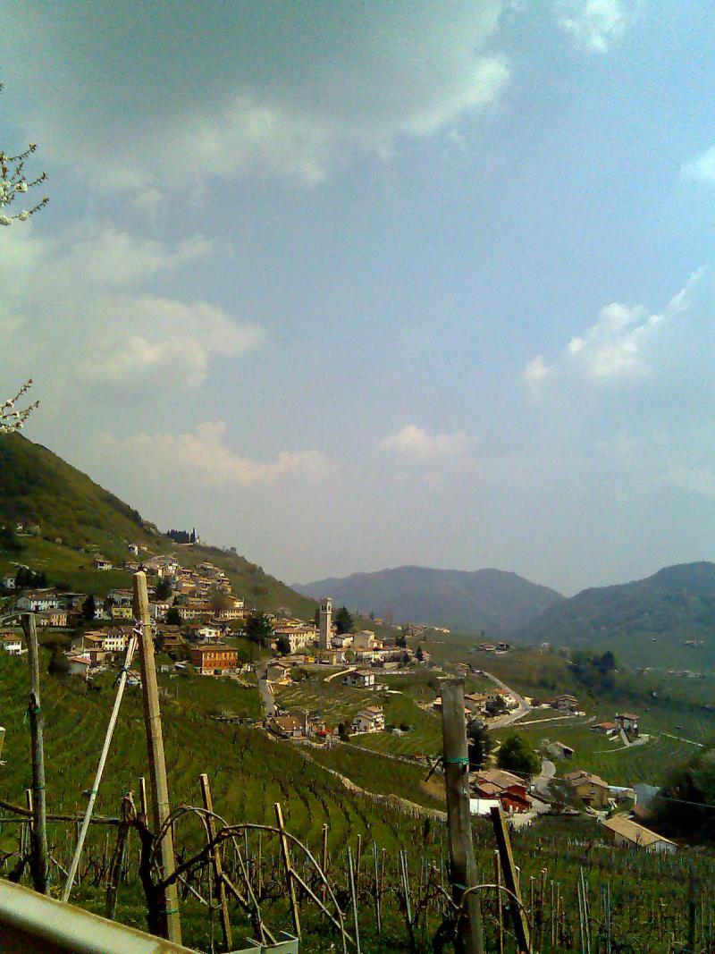 Vista di Valdobbiadene, Treviso (31049)
