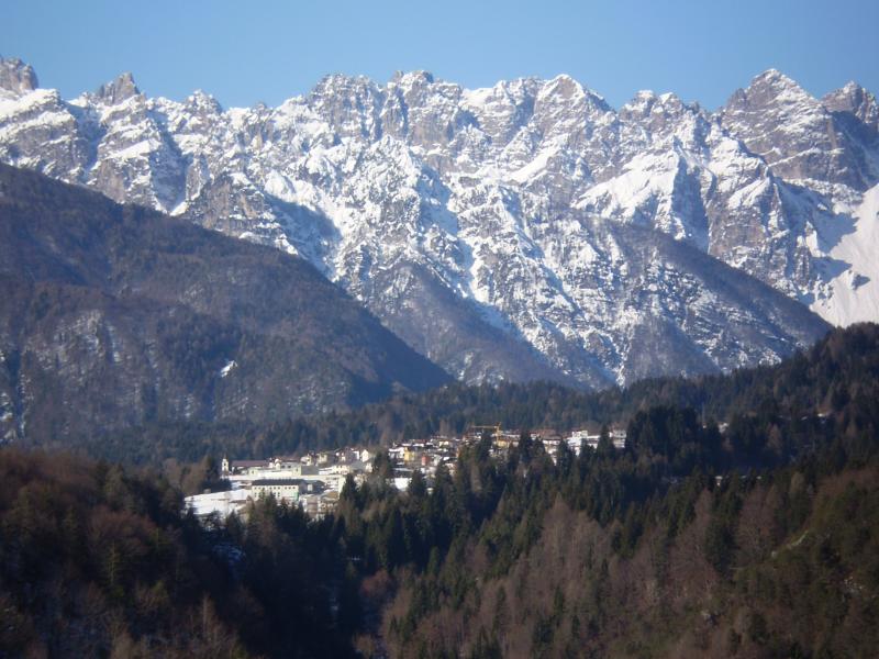 Vista di Forni di Sotto, Udine (33020)