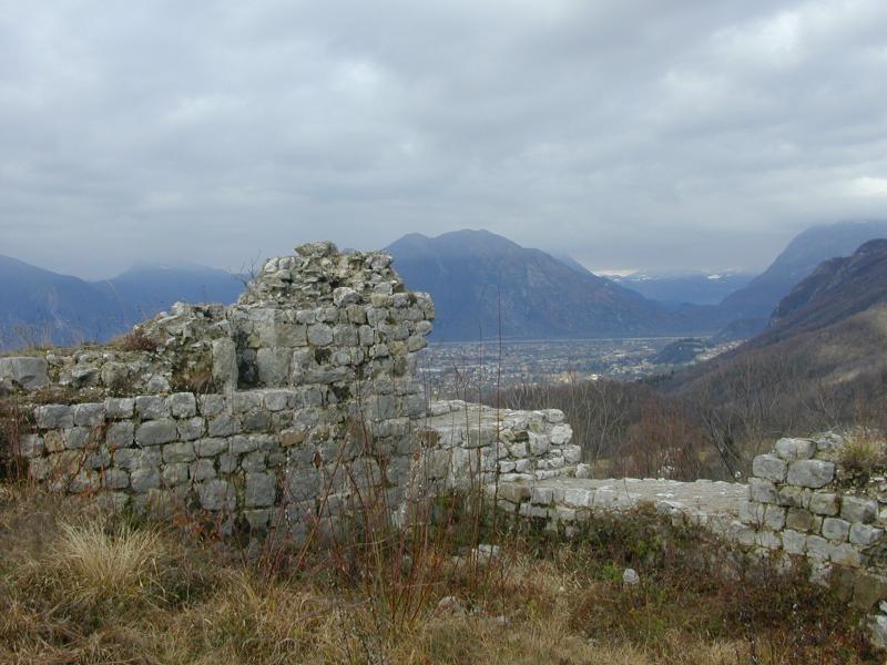 Vista di Montenars, Udine (33010)