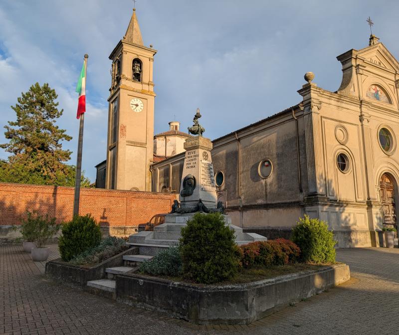 Vista di Rive, Vercelli (13030)