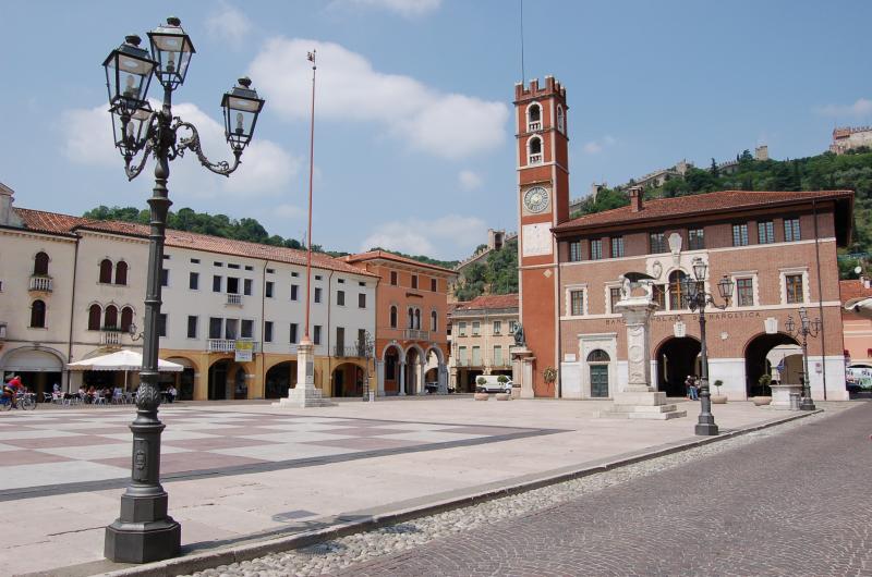 Vista di Marostica, Vicenza (36063)