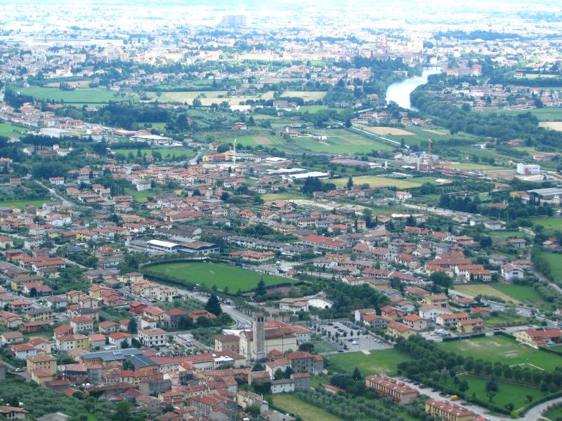 Vista di Pove del Grappa, Vicenza (36020)