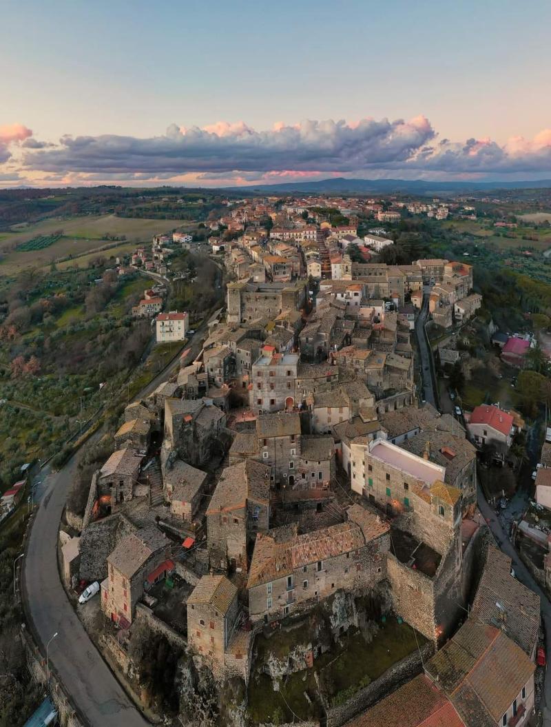 Vista di Castiglione in Teverina, Viterbo (01024)
